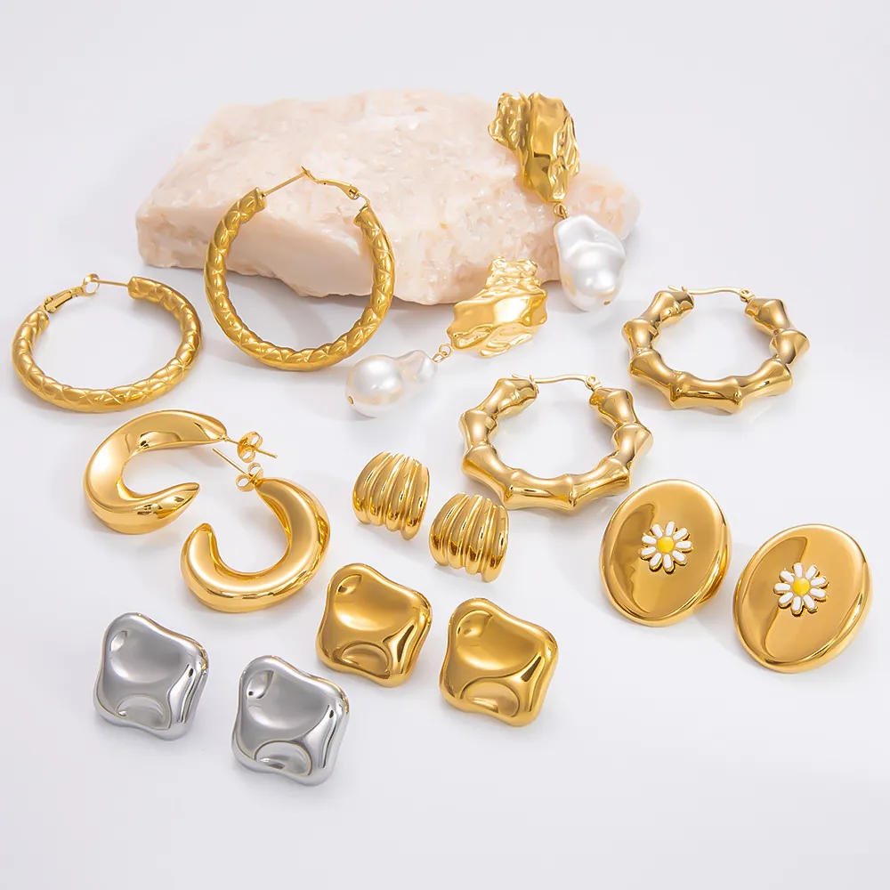 1 Pair Elegant Glam Luxurious Infinity 304 Stainless Steel Earrings display picture 3
