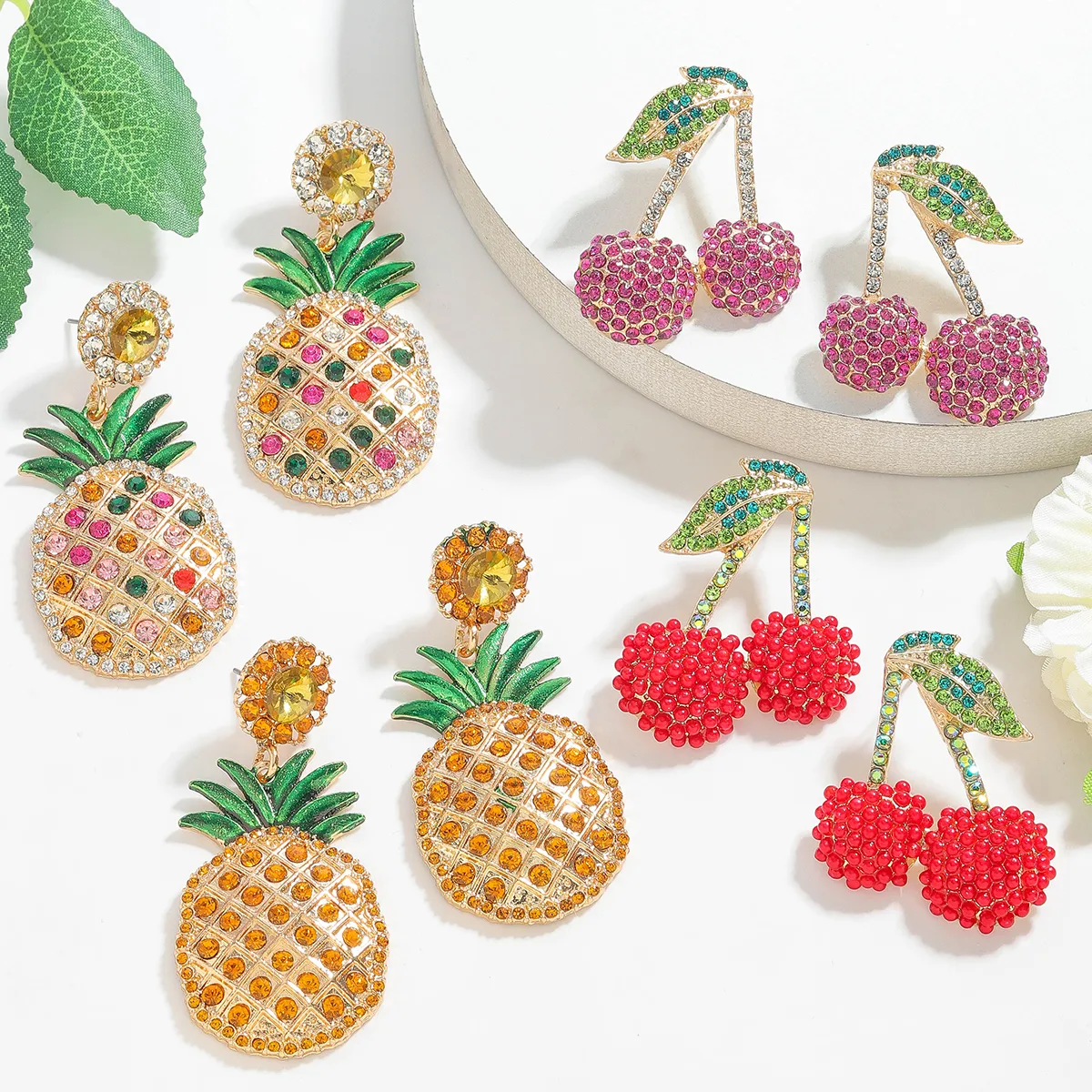 1 Pair Luxurious Pastoral Artistic Cherry Pineapple Arylic Alloy Drop Earrings Ear Studs display picture 8