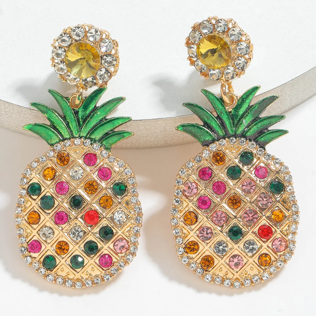 1 Pair Luxurious Pastoral Artistic Cherry Pineapple Arylic Alloy Drop Earrings Ear Studs display picture 3