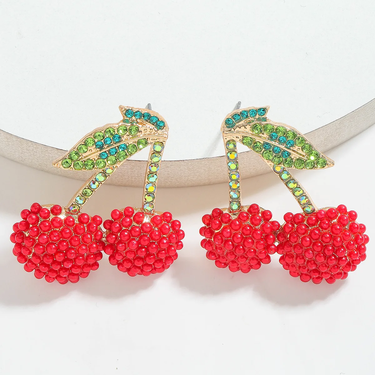 1 Pair Luxurious Pastoral Artistic Cherry Pineapple Arylic Alloy Drop Earrings Ear Studs display picture 5
