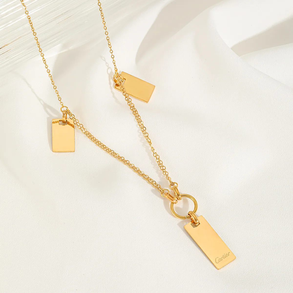 Casual Commute Geometric Rectangle 316 Stainless Steel  Plating Inlay Zircon 18K Gold Plated Women's Pendant Necklace display picture 1