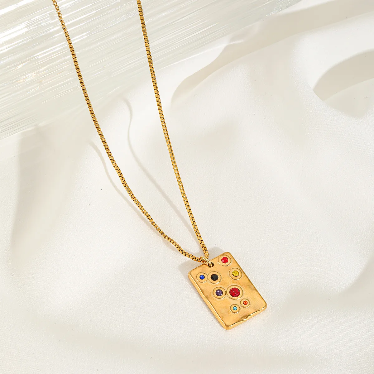 Casual Commute Geometric Rectangle 316 Stainless Steel  Plating Inlay Zircon 18K Gold Plated Women's Pendant Necklace display picture 3