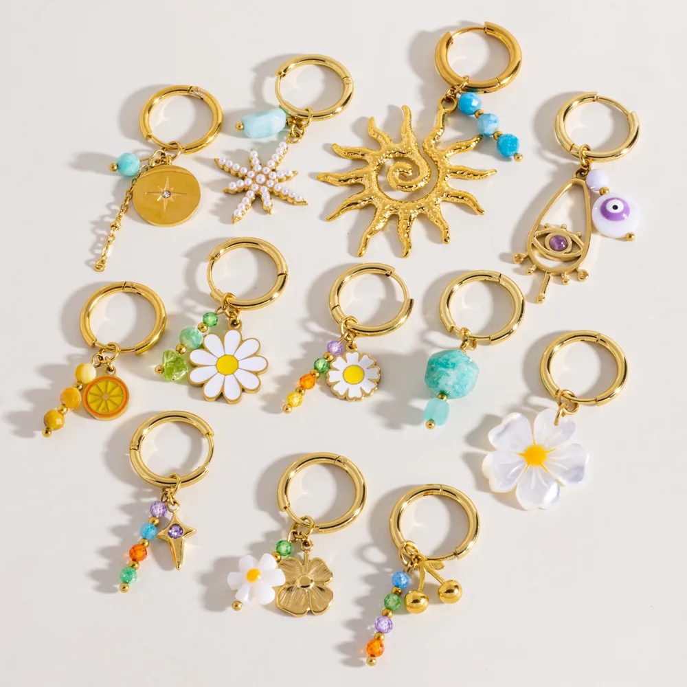 1 Piece IG Style Elegant Sweet Geometric Flower Daisy 304 Stainless Steel 14K Gold Plated Drop Earrings display picture 3