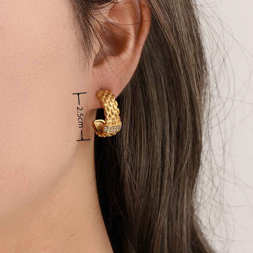 1 Pair Vintage Style Simple Style Solid Color 304 Stainless Steel 18K Gold Plated Hoop Earrings display picture 1