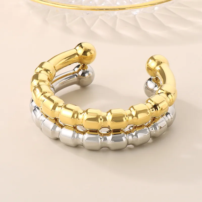 Vacation Simple Style Solid Color 304 Stainless Steel 18K Gold Plated Women's Bangle display picture 14