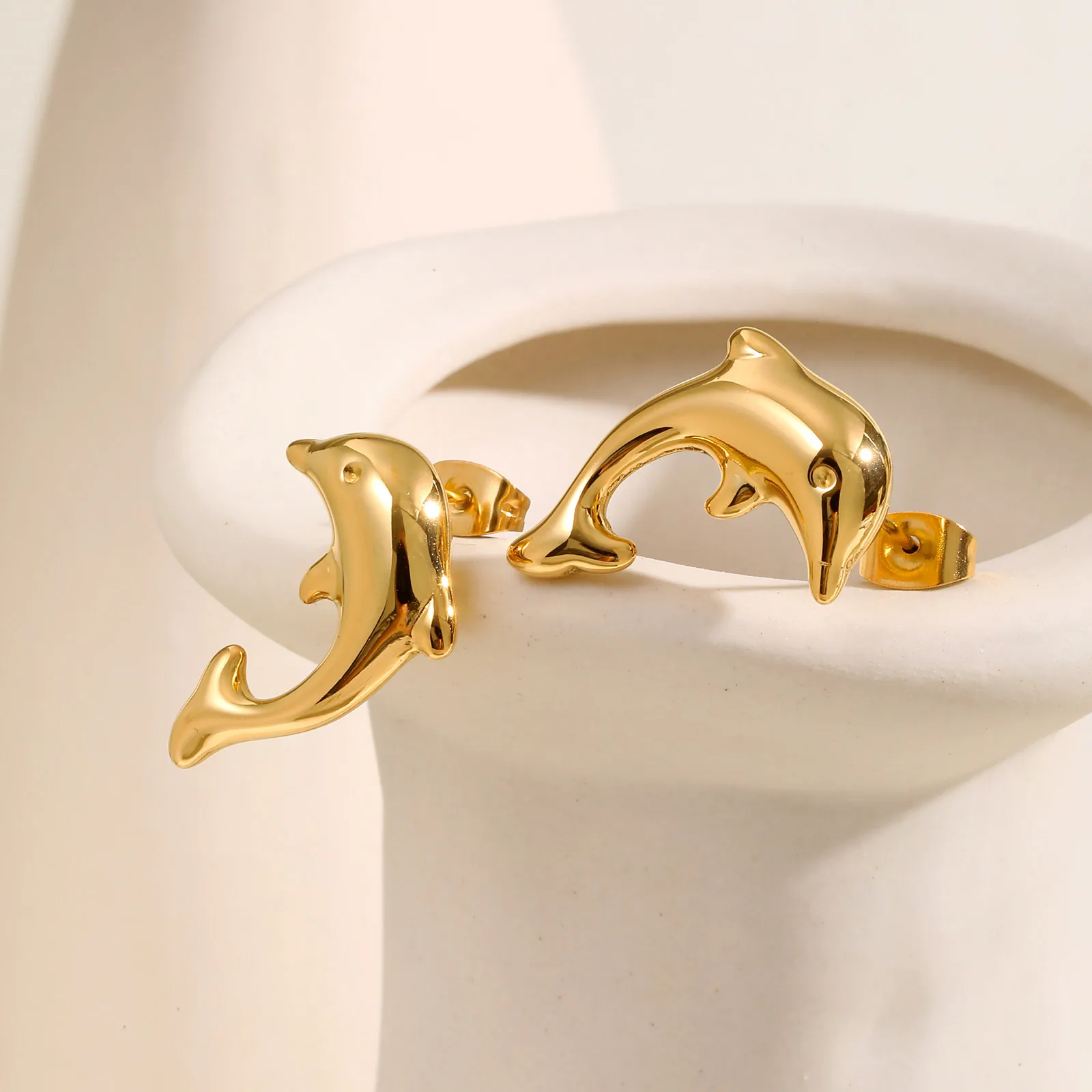 1 Pair Vintage Style Simple Style Dolphin 201 Stainless Steel Ear Studs display picture 5