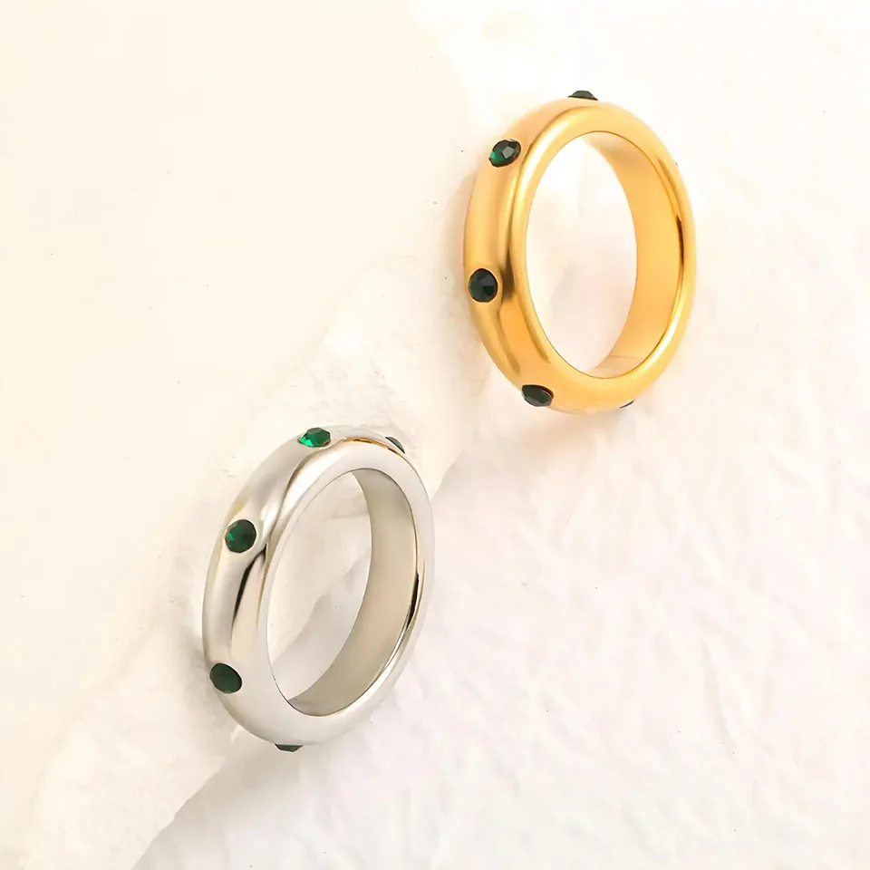 Artistic Commute Solid Color 304 Stainless Steel Women's Rings display picture 10