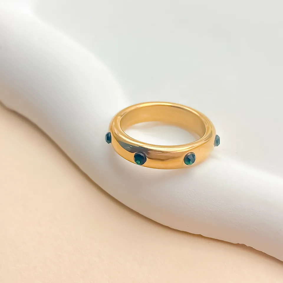 Artistic Commute Solid Color 304 Stainless Steel Women's Rings display picture 1