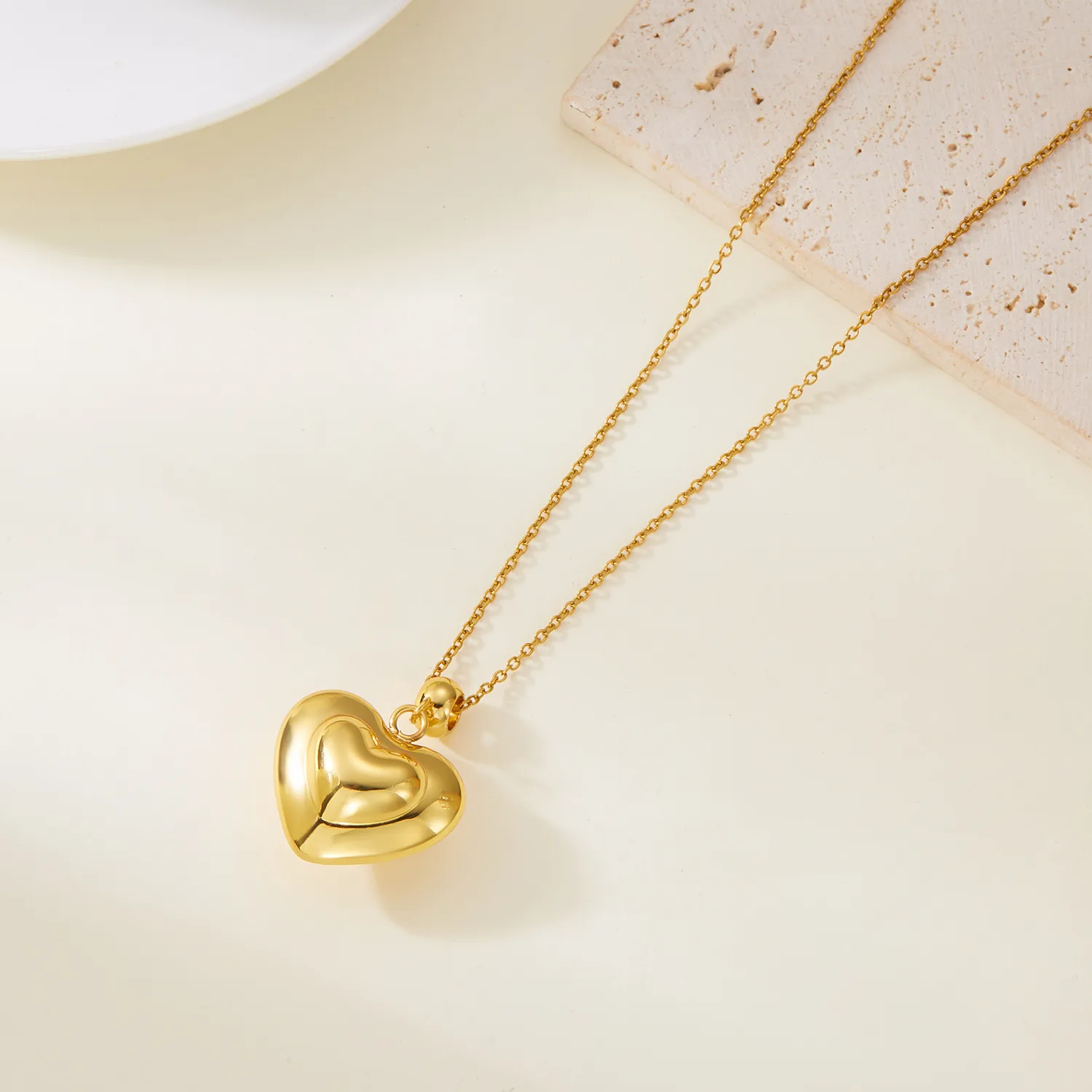 Casual Elegant Modern Style Heart Shape 304 Stainless Steel Women's Pendant Necklace display picture 17