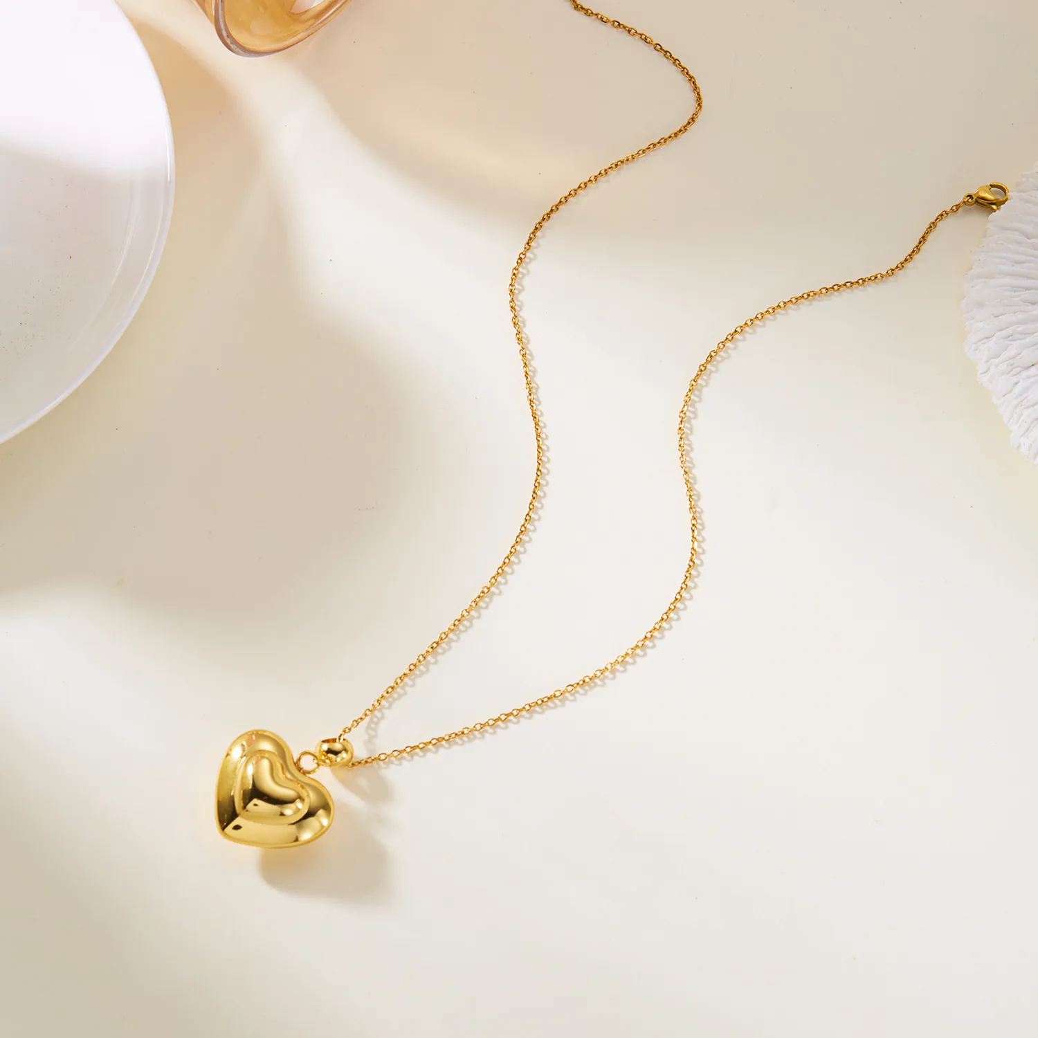 Casual Elegant Modern Style Heart Shape 304 Stainless Steel Women's Pendant Necklace display picture 21