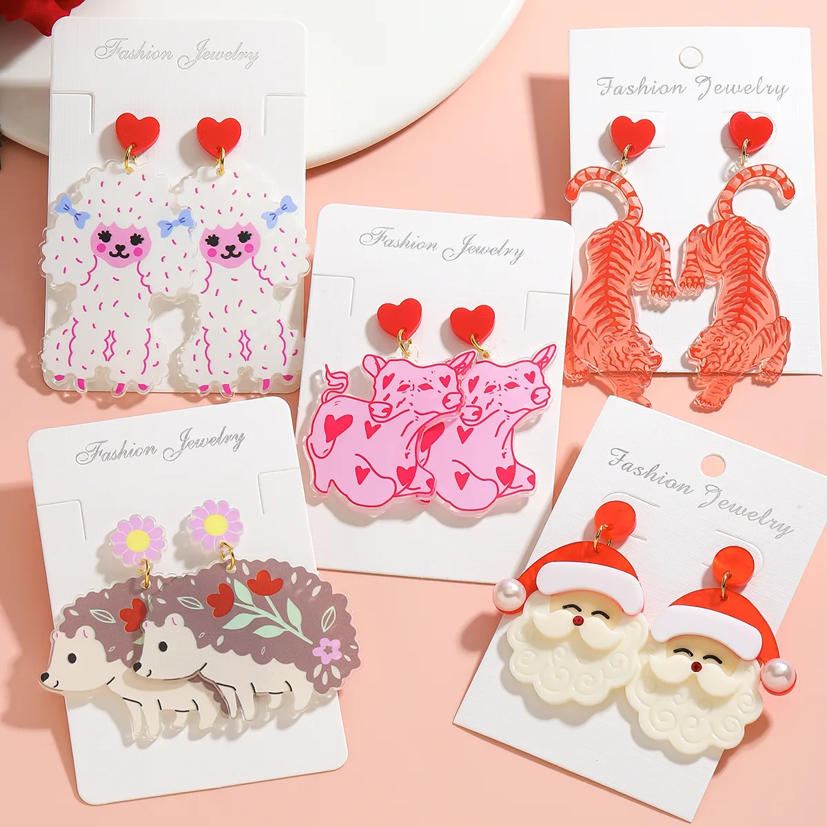 1 Pair Luxurious Hedgehog Santa Claus Arylic Imitation Pearl Alloy Drop Earrings display picture 9