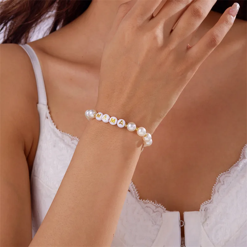 Elegant Simple Style Letter Plastic Natural Stone Mother'S Day Women's Bracelets display picture 5