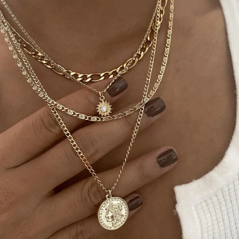 Elegant Glam Vintage Style Round Heart Shape Eye Imitation Pearl Alloy Women's Layered Necklaces Pendant Necklace display picture 12