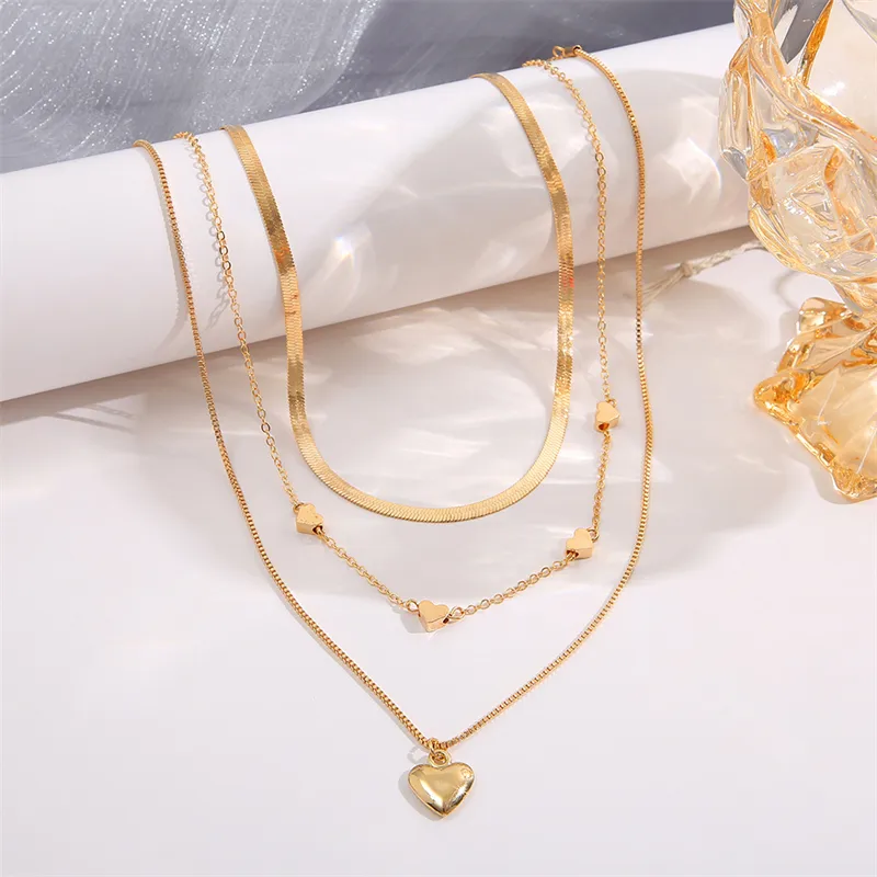 Elegant Glam Vintage Style Round Heart Shape Eye Imitation Pearl Alloy Women's Layered Necklaces Pendant Necklace display picture 34