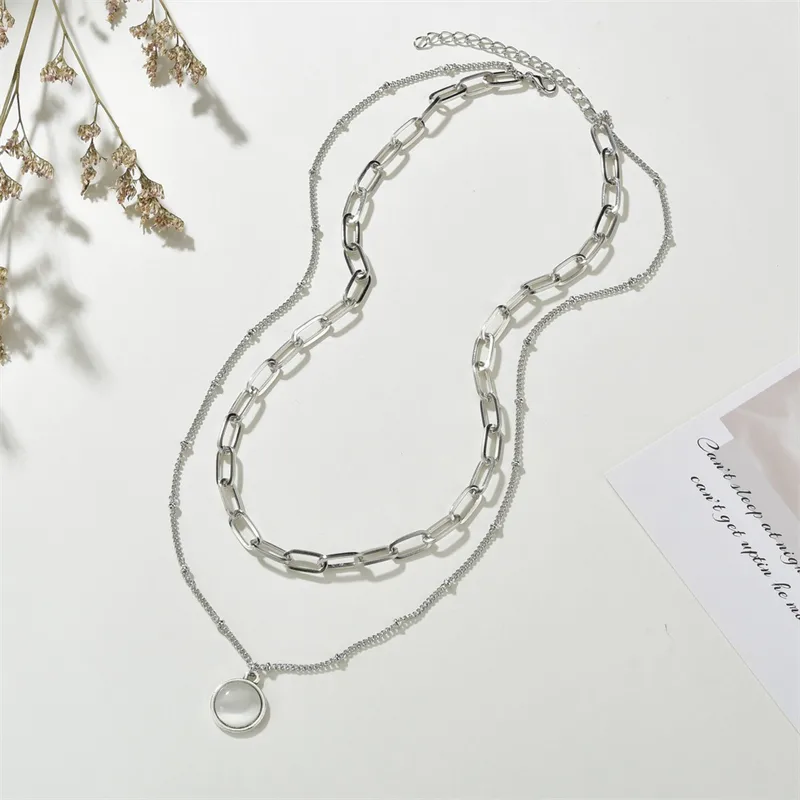 Elegant Glam Vintage Style Round Heart Shape Eye Imitation Pearl Alloy Women's Layered Necklaces Pendant Necklace display picture 40