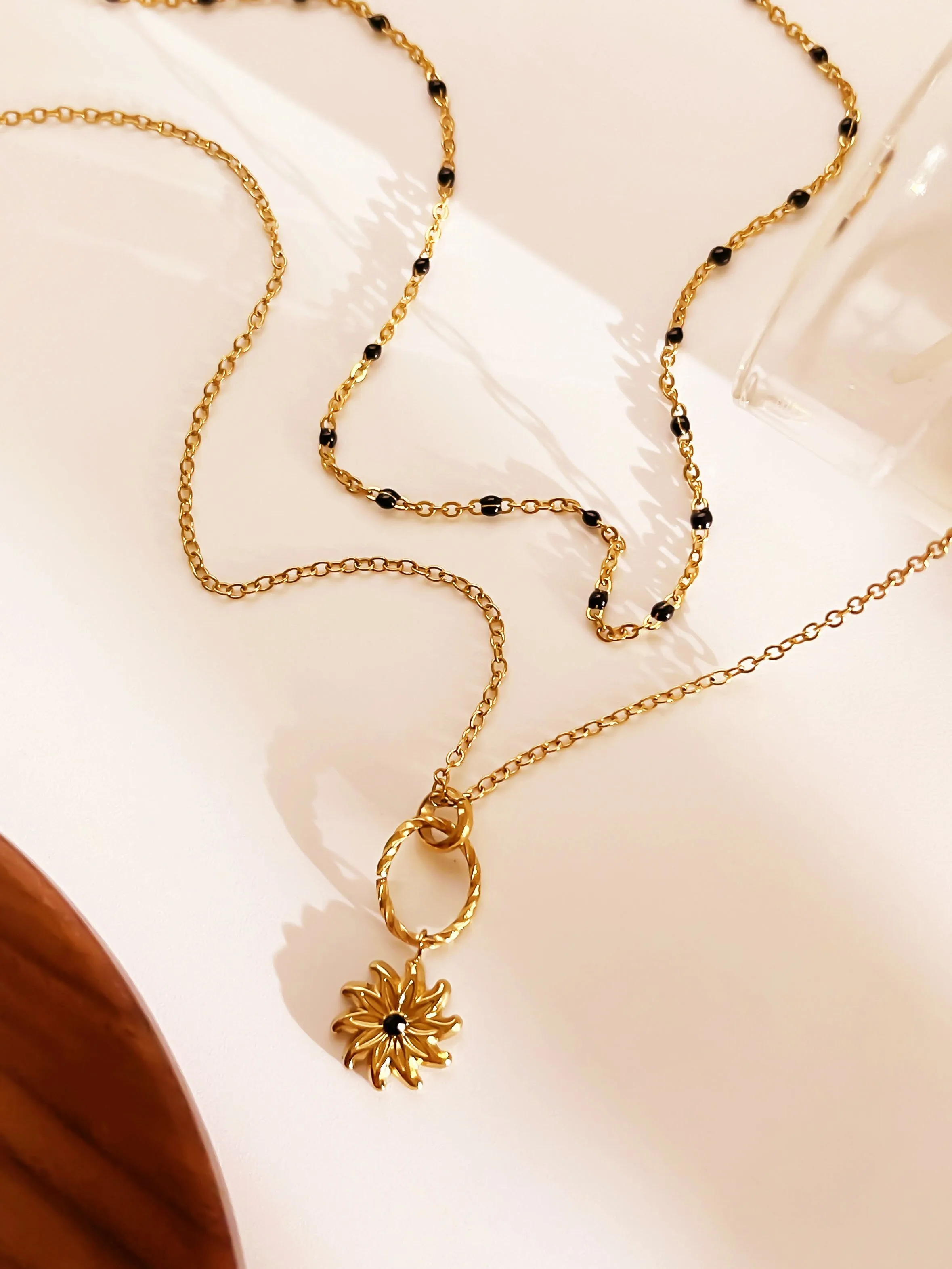 Basic Simple Style Flower 316L Stainless Steel  Irregular Rhinestones 18K Gold Plated Women's Pendant Necklace display picture 2