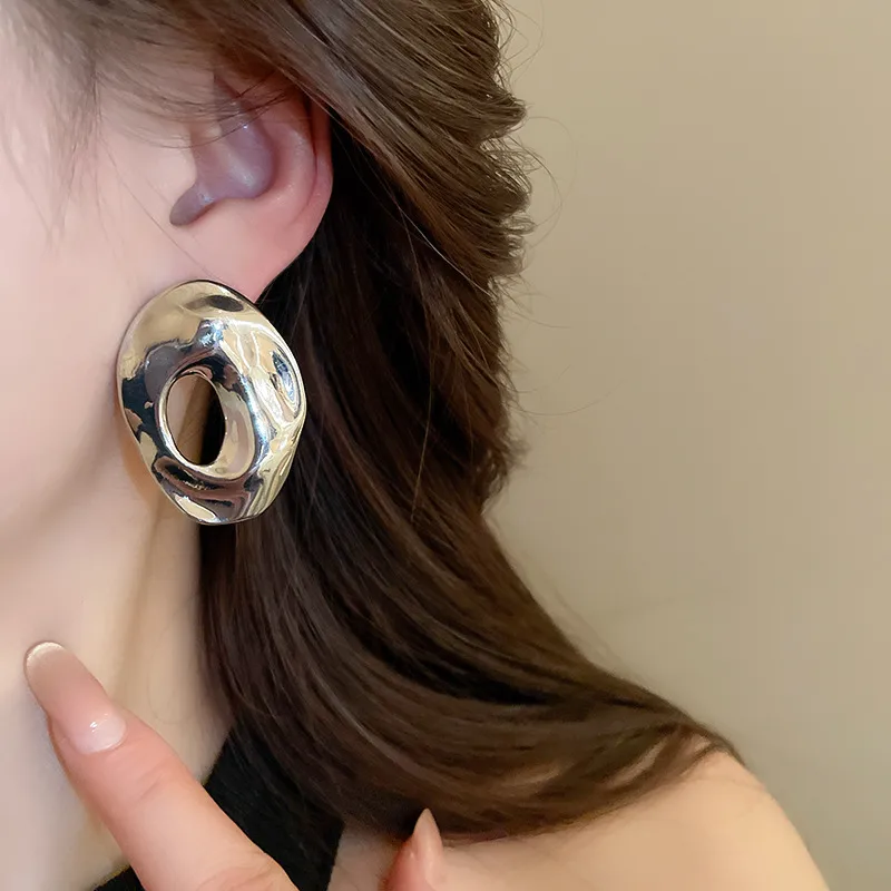 1 Pair Vintage Style Simple Style Geometric Plating Alloy Ear Studs display picture 8