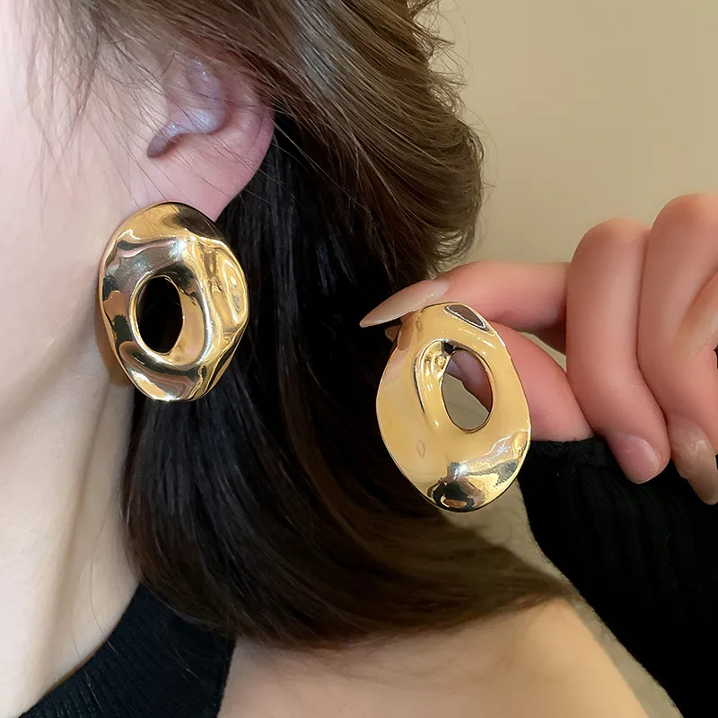 1 Pair Vintage Style Simple Style Geometric Plating Alloy Ear Studs display picture 10