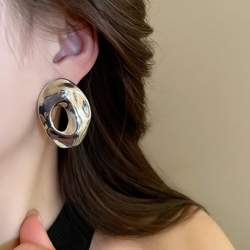 1 Pair Vintage Style Simple Style Geometric Plating Alloy Ear Studs display picture 17
