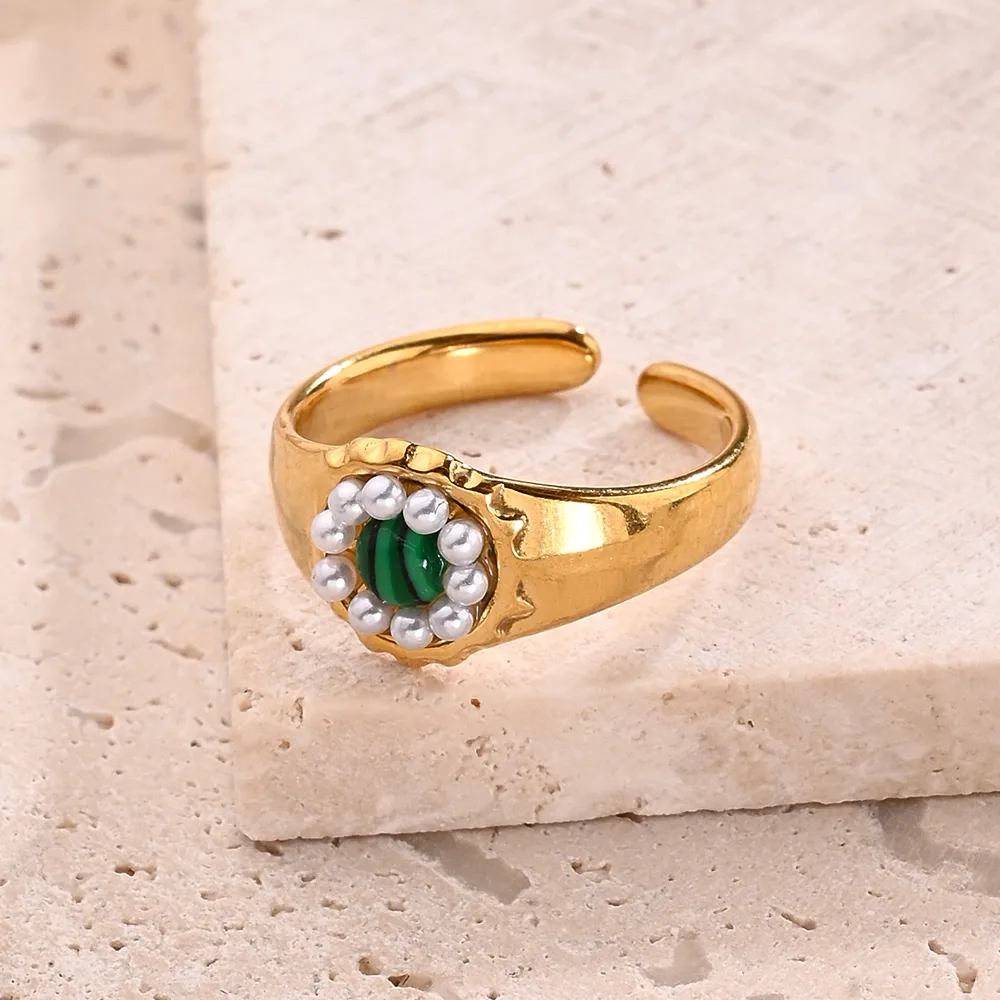 Casual Modern Style Simple Style Round Oval Bow Knot 304 Stainless Steel Handmade Polishing Inlay Imitation Pearl Synthetic Malachite Synthetic Turquoise 18K Gold Plated Women's Adjustable Ring display picture 5