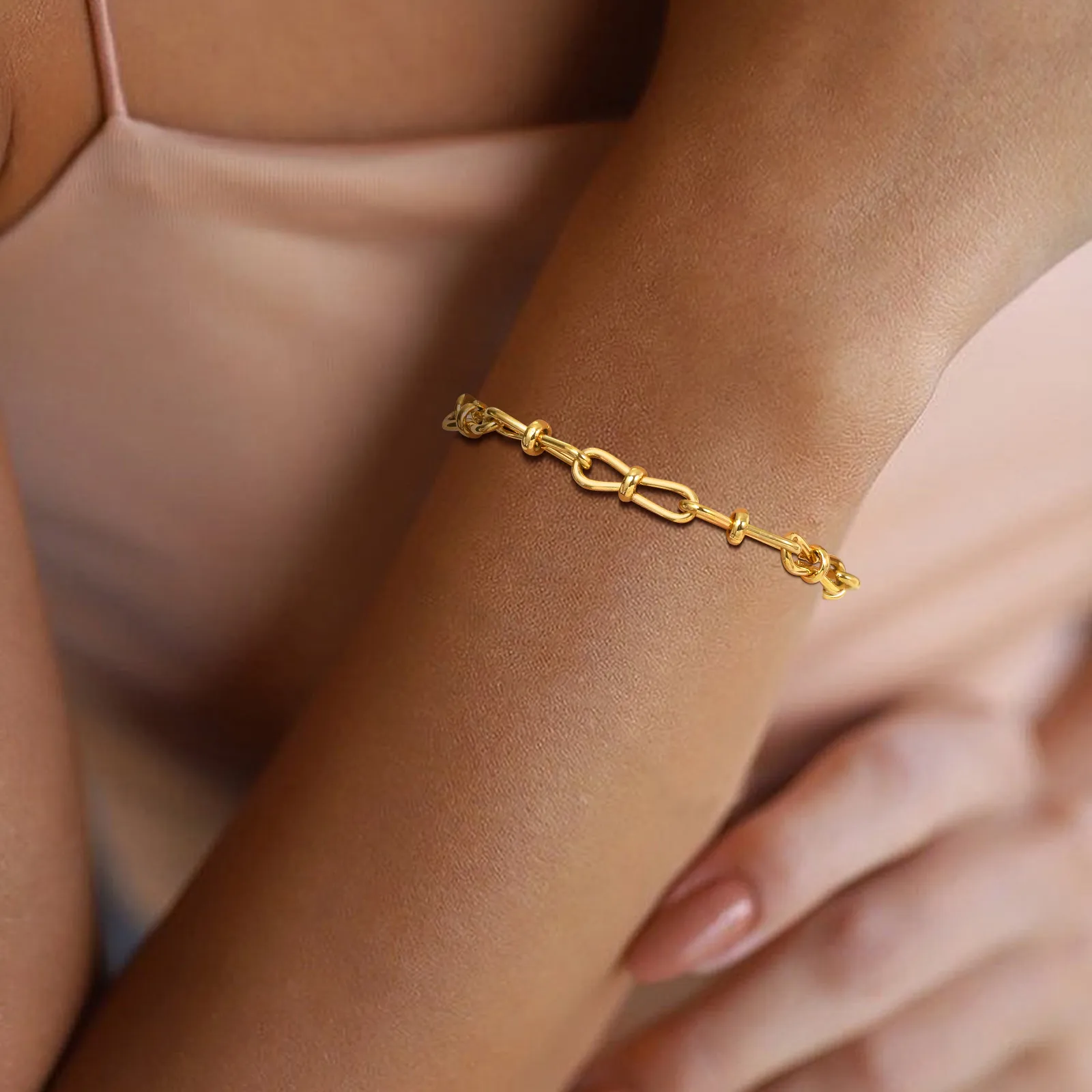 IG Style Geometric 201 Stainless Steel 18K Gold Plated Paperclip Chain Bracelets In Bulk display picture 4