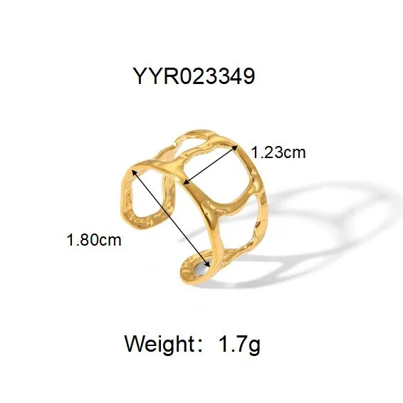 Vacation Classic Style Heart Shape 304 Stainless Steel Heart Flowers Hollow Out 18K Gold Plated Unisex Rings display picture 11