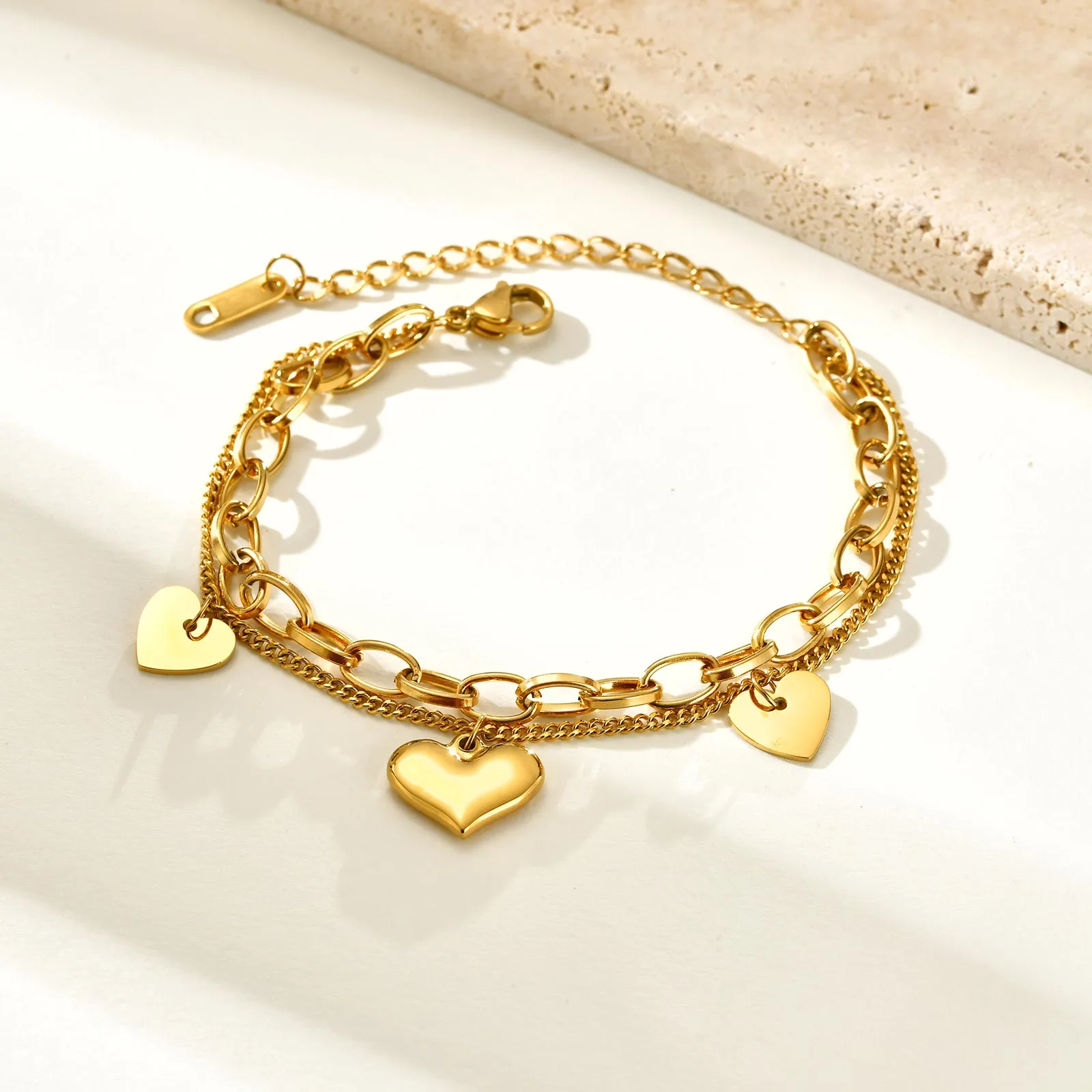 IG Style Elegant Heart Shape 304 Stainless Steel 18K Gold Plated Cable Chain Bracelets In Bulk display picture 3