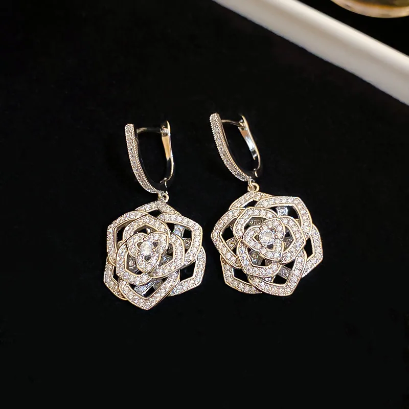 1 Pair Elegant Glam Flower Copper Drop Earrings display picture 7