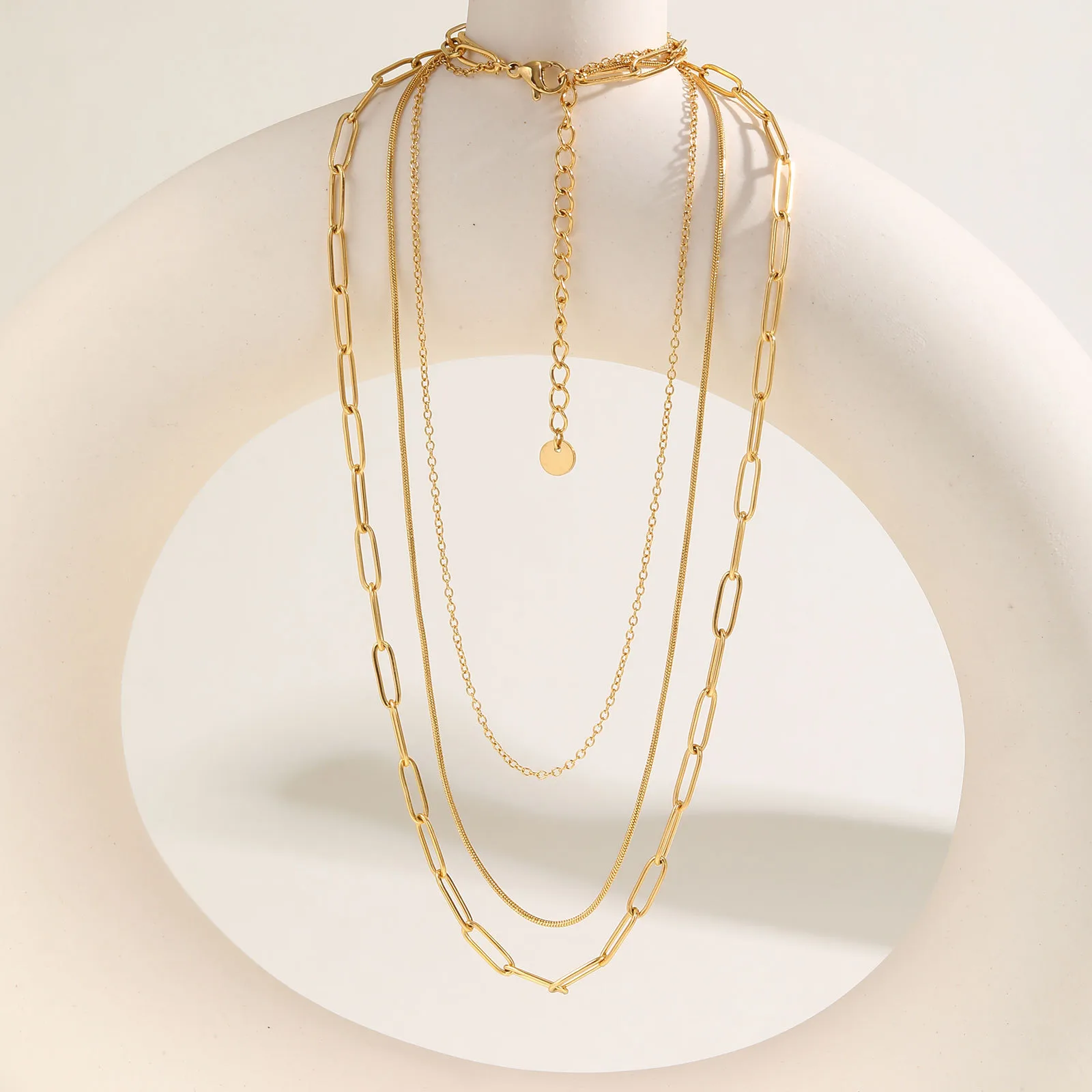 Elegant Solid Color 304 Stainless Steel Titanium Steel Plating 18K Gold Plated Women's Double Layer Necklaces display picture 4
