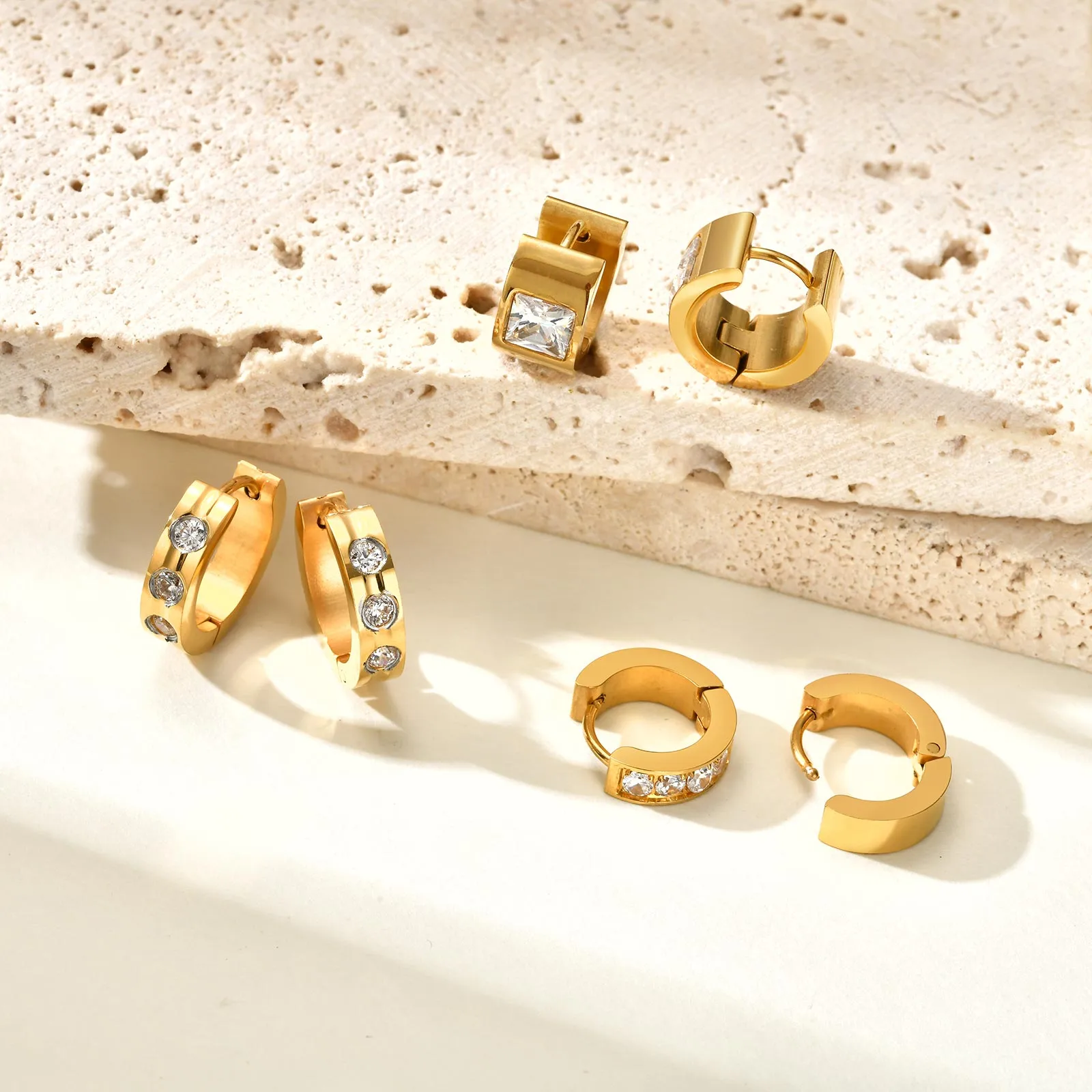 Wholesale Jewelry IG Style Solid Color 201 Stainless Steel Zircon 18K Gold Plated Bracelets Earrings Necklace Cuban Link Chain Curb Chain Cable Chain display picture 7