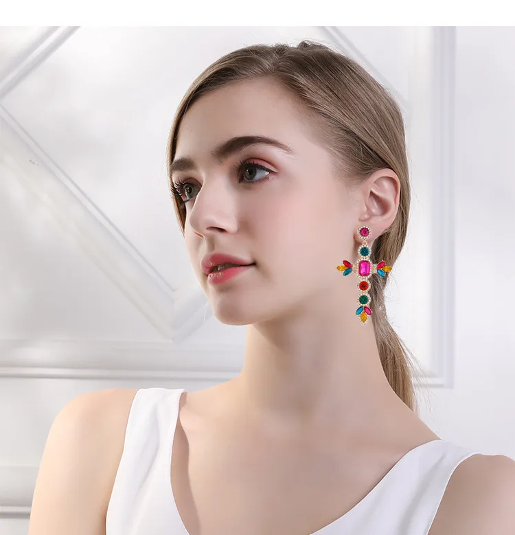 1 Pair Simple Style Classic Style Cross Zinc Alloy Drop Earrings display picture 6