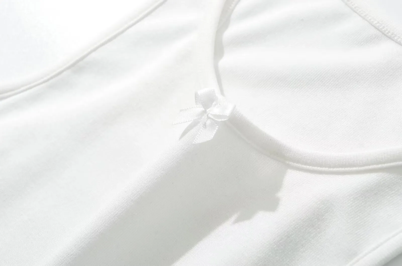 Women's A- Line Skirt Streetwear Round Neck Sleeveless Solid Color Above Knee Holiday Banquet Selfie display picture 9