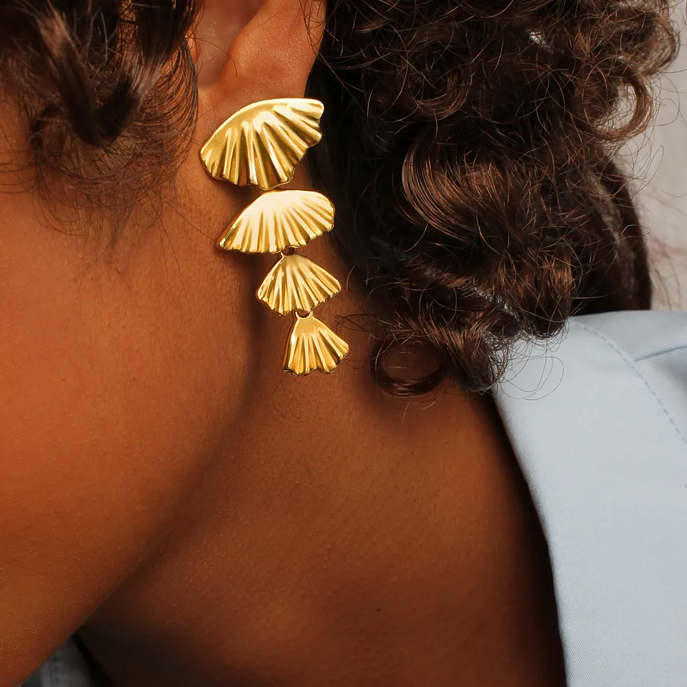 1 Pair Vintage Style Vacation Shell 304 Stainless Steel 316 Stainless Steel  18K Gold Plated Drop Earrings display picture 2