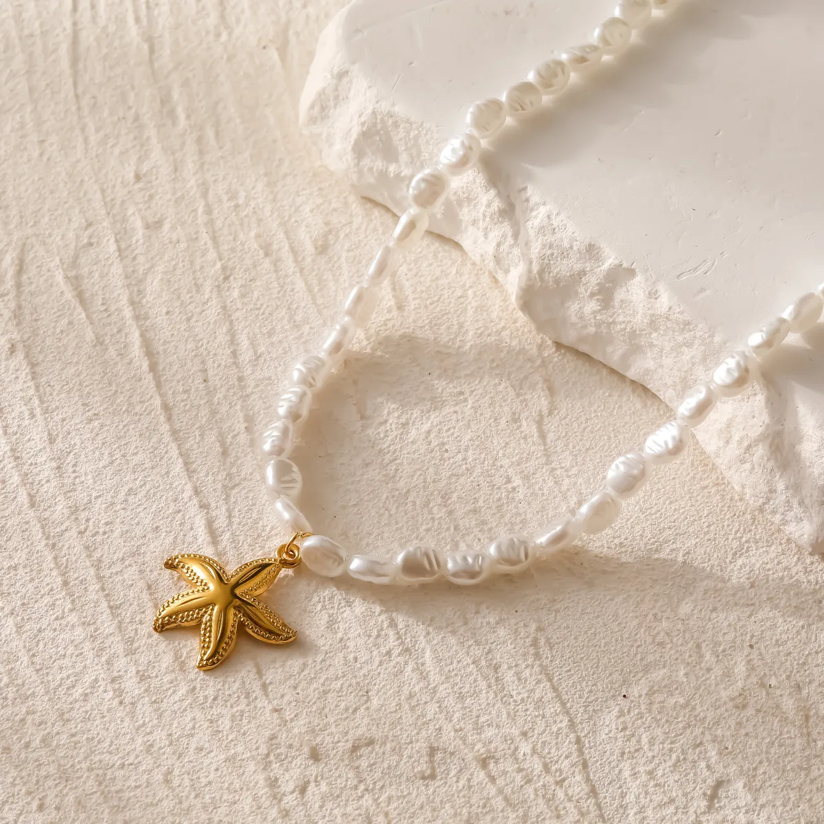 Simple Style Classic Style Heart Shape 304 Stainless Steel Artificial Pearl Plating Women's Pendant Necklace display picture 2