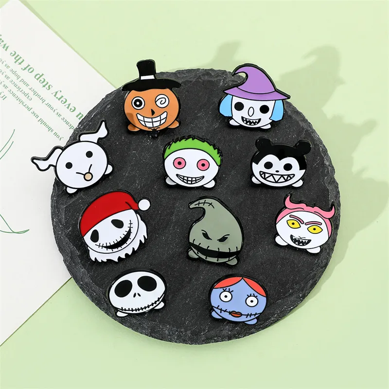 Cartoon Style Cute Funny Clown Ghost Skull Alloy Stamping Stoving Varnish Plating Unisex Brooches display picture 14