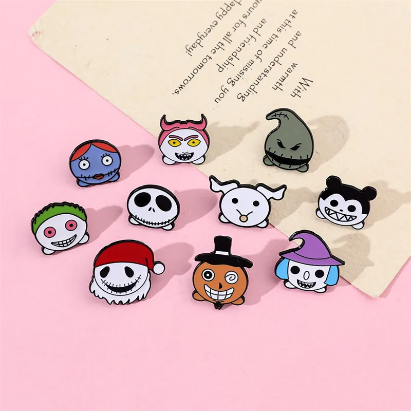 Cartoon Style Cute Funny Clown Ghost Skull Alloy Stamping Stoving Varnish Plating Unisex Brooches display picture 15
