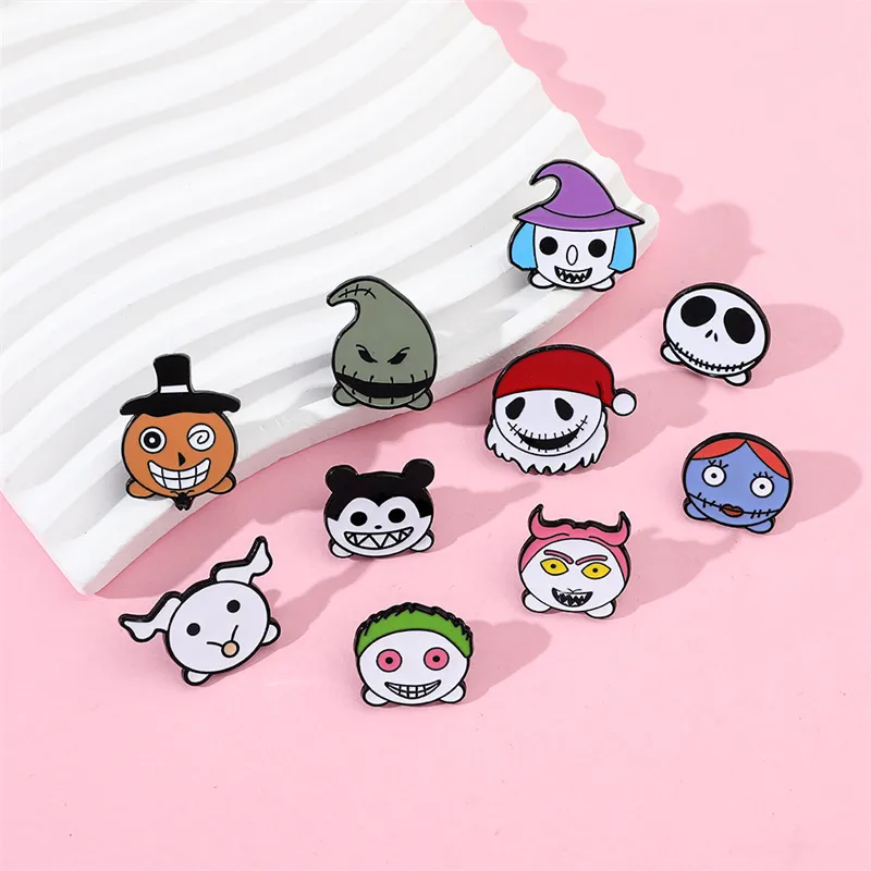 Cartoon Style Cute Funny Clown Ghost Skull Alloy Stamping Stoving Varnish Plating Unisex Brooches display picture 24