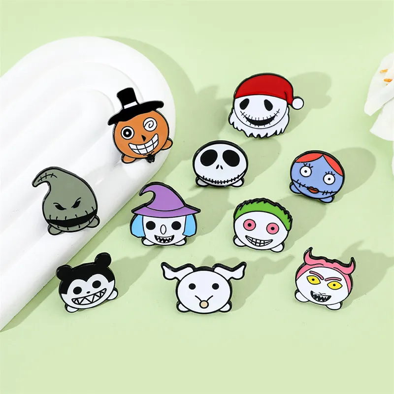 Cartoon Style Cute Funny Clown Ghost Skull Alloy Stamping Stoving Varnish Plating Unisex Brooches display picture 28
