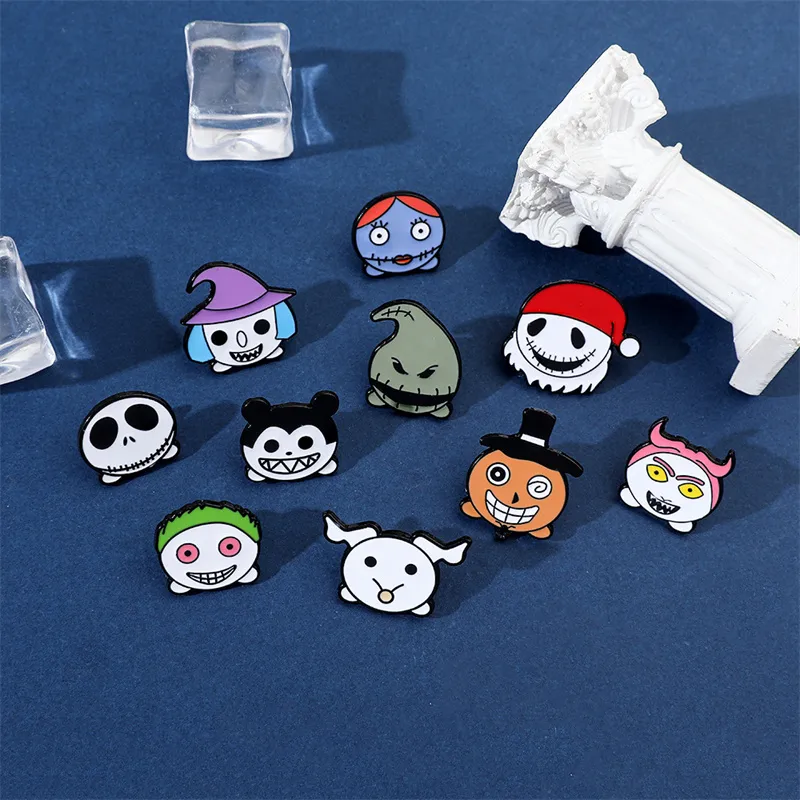Cartoon Style Cute Funny Clown Ghost Skull Alloy Stamping Stoving Varnish Plating Unisex Brooches display picture 23