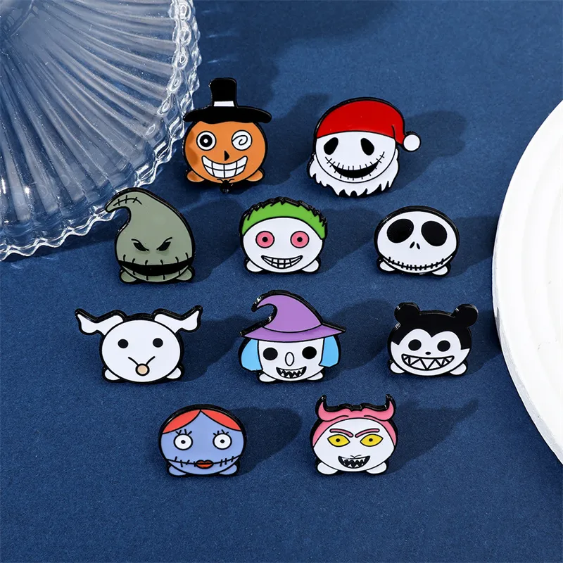Cartoon Style Cute Funny Clown Ghost Skull Alloy Stamping Stoving Varnish Plating Unisex Brooches display picture 30