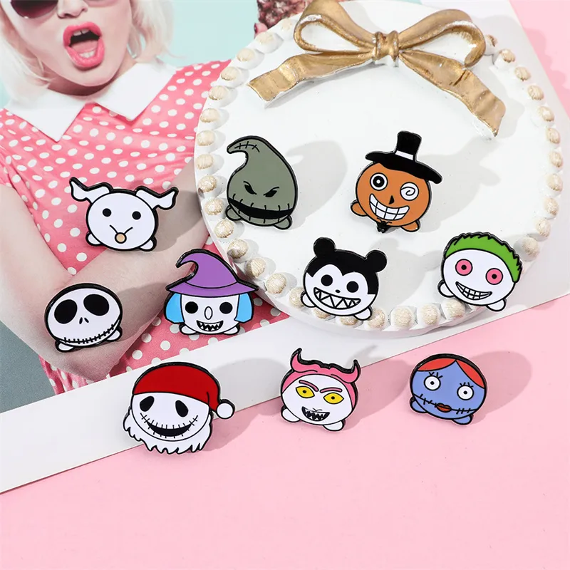Cartoon Style Cute Funny Clown Ghost Skull Alloy Stamping Stoving Varnish Plating Unisex Brooches display picture 25