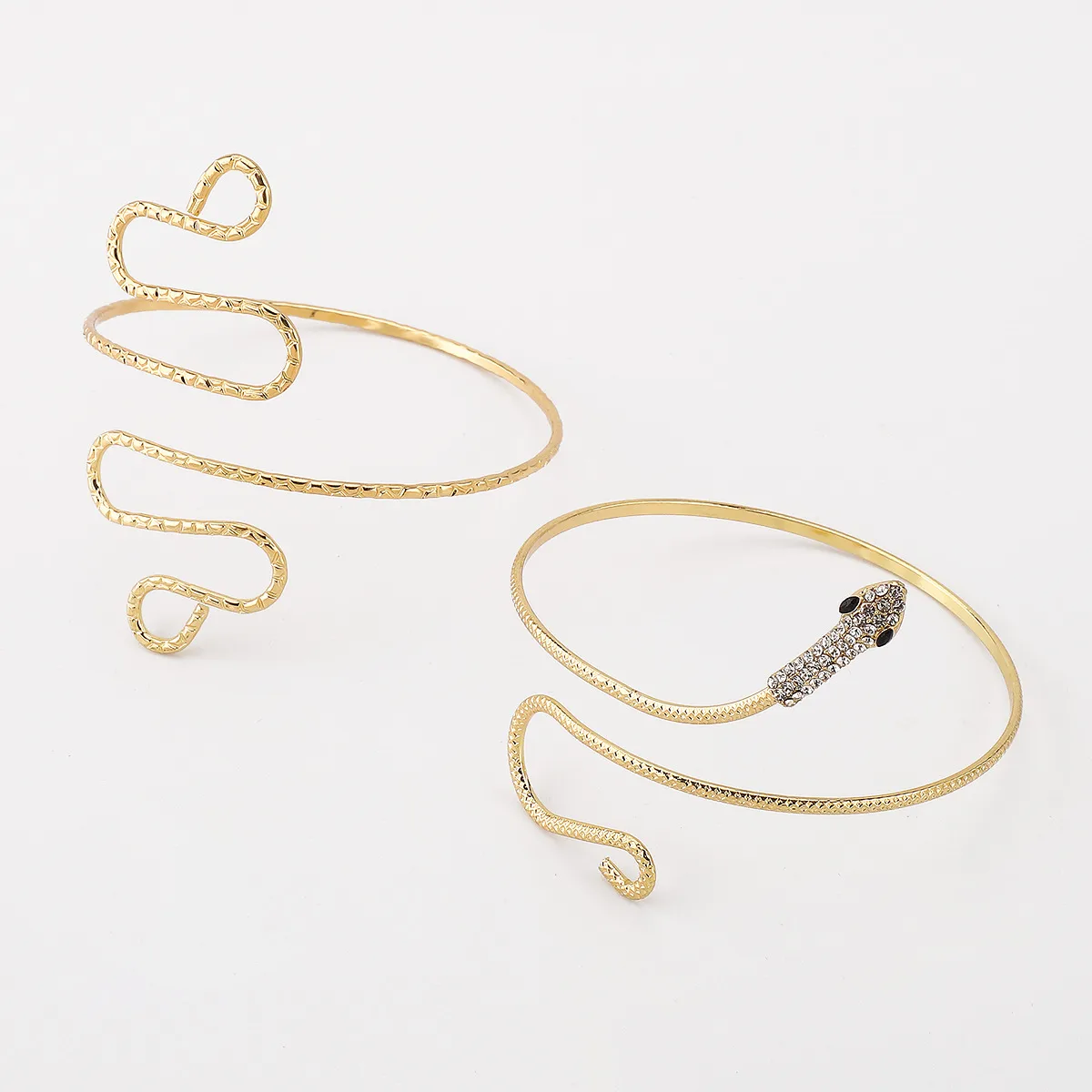 Vintage Style Commute Snake Iron Plating Women's Armband display picture 4