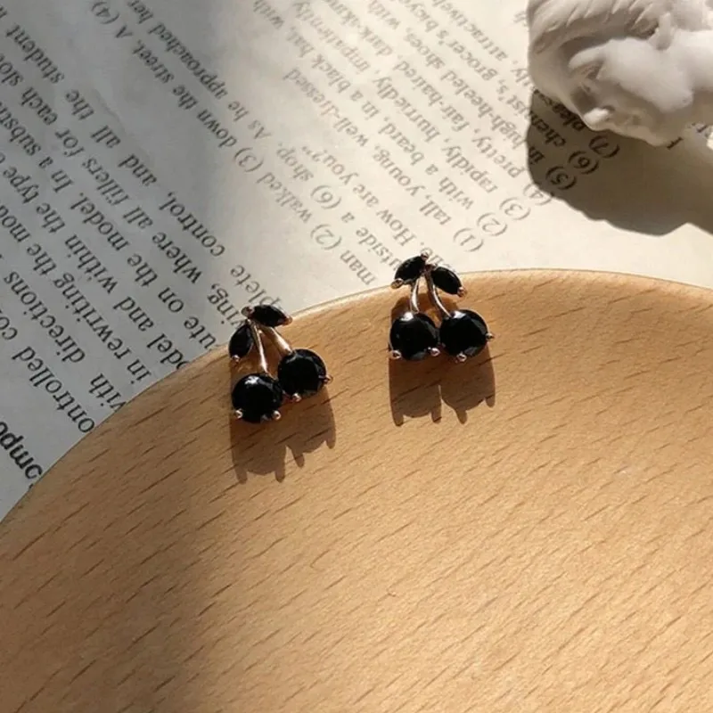 1 Pair Casual Sweet Cherry Plating Alloy Ear Studs display picture 1