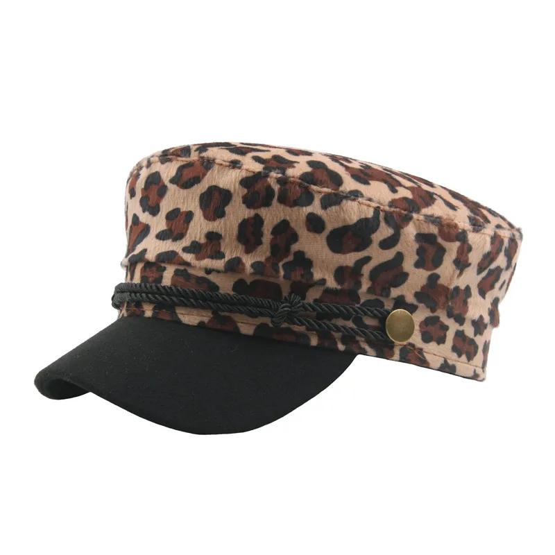 Women's Basic Leopard Leopard Flat Eaves Flat Cap display picture 2