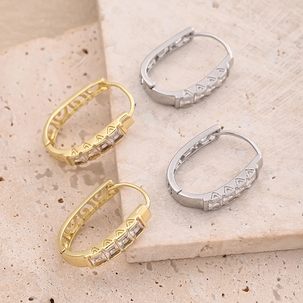 1 Pair/Package Casual Modern Style Simple Style U Shape Polishing Plating Inlay Copper Zircon 18K Gold Plated White Gold Plated Hoop Earrings Earrings display picture 1