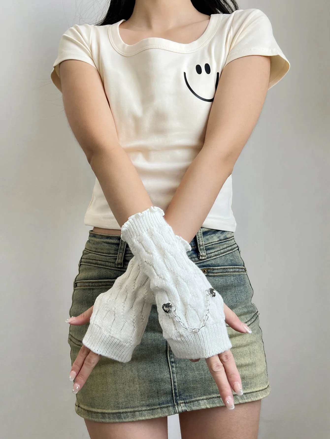 Women's Classic Style Solid Color Arm Sleeves display picture 3