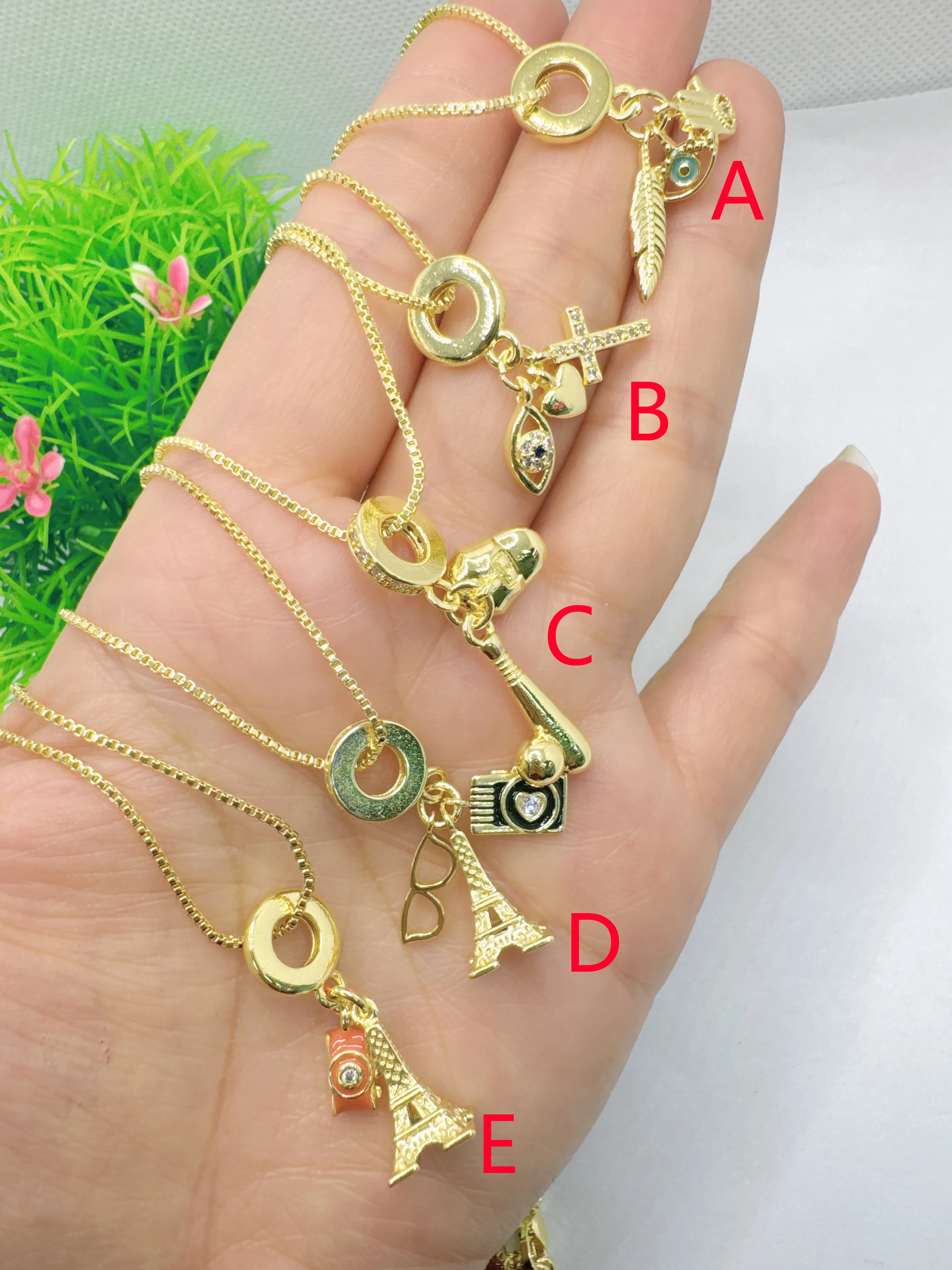 Casual Simple Style Cross Eiffel Tower Heart Shape Copper Polishing Enamel Inlay Zircon 18K Gold Plated DIY Jewelry Accessories display picture 2