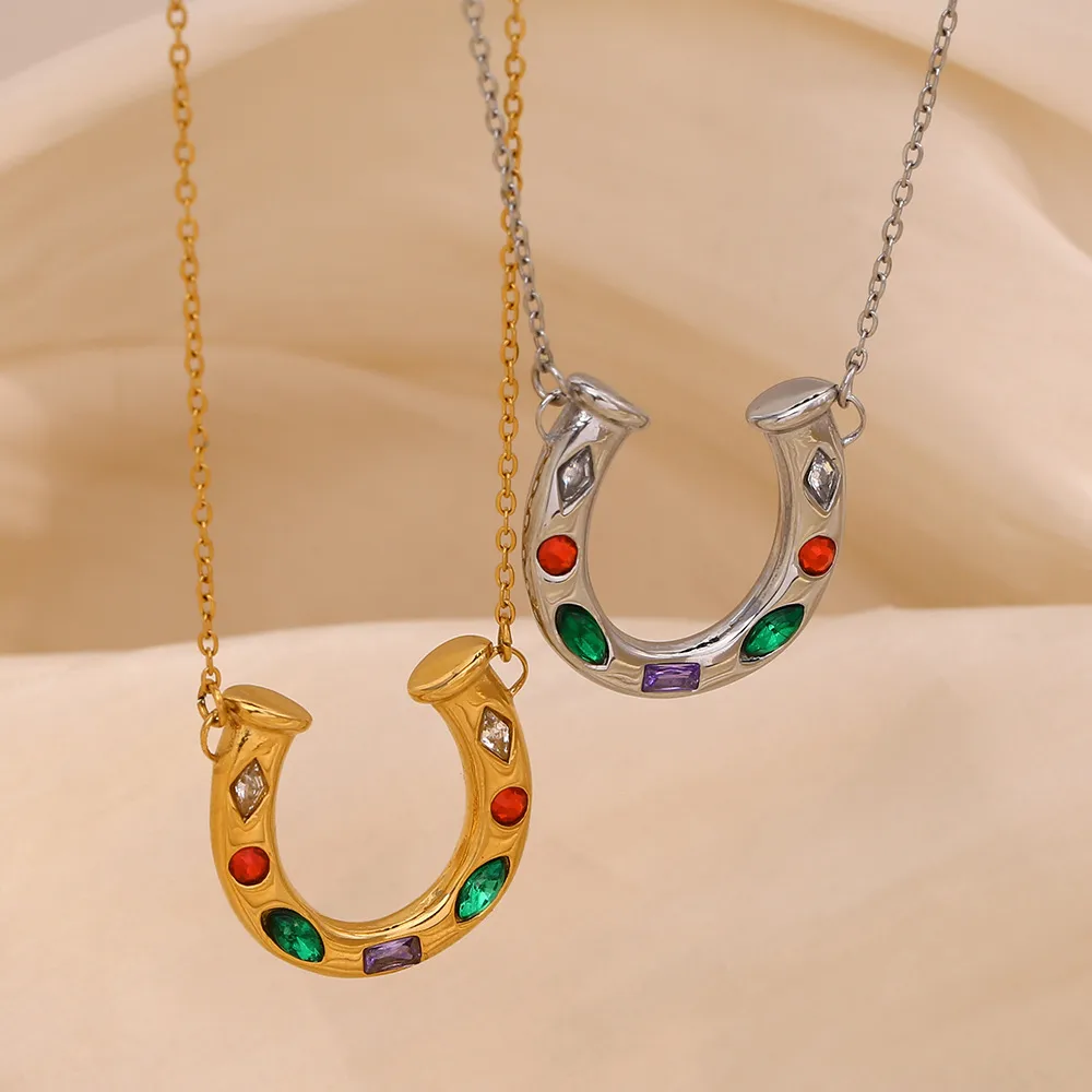 French Style U Shape 304 Stainless Steel Plating 18K Gold Plated Women's Pendant Necklace display picture 1