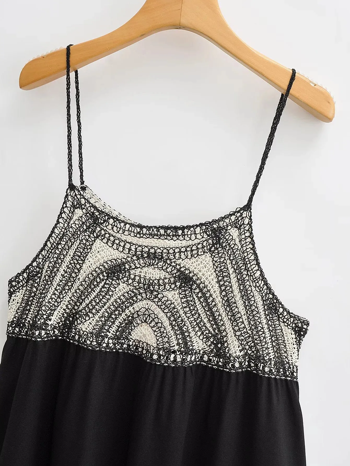 Women's Strap Dress Sexy Strap Patchwork Sleeveless Color Block Above Knee Casual Holiday Party display picture 4