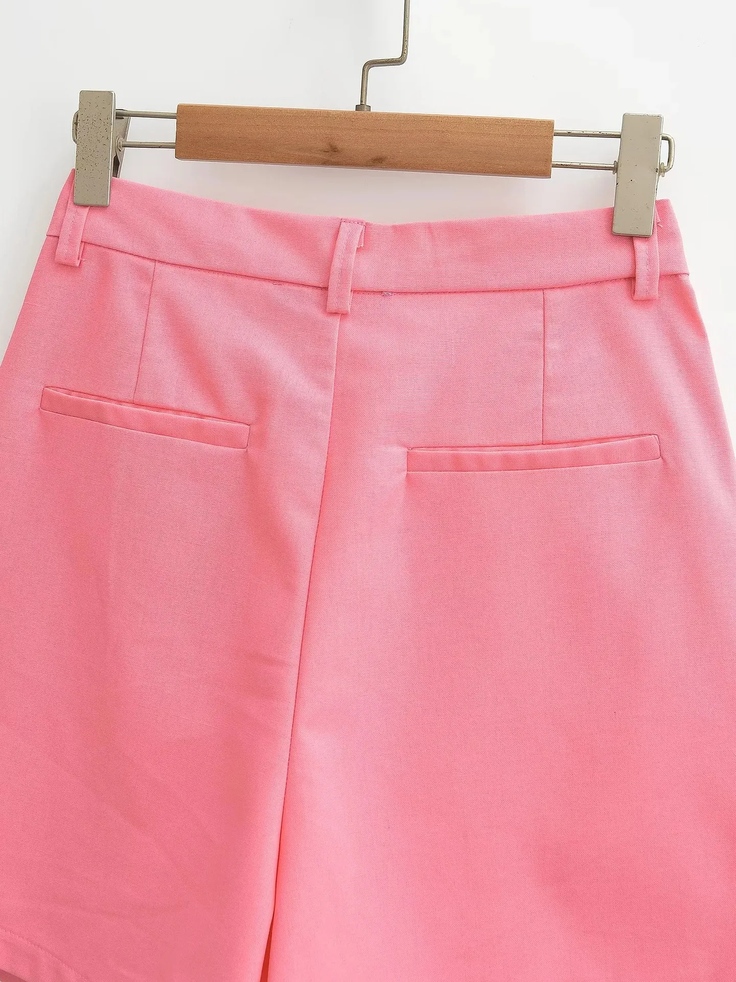Women's Holiday Travel Selfie Casual Simple Style Streetwear Solid Color Shorts Shorts display picture 7